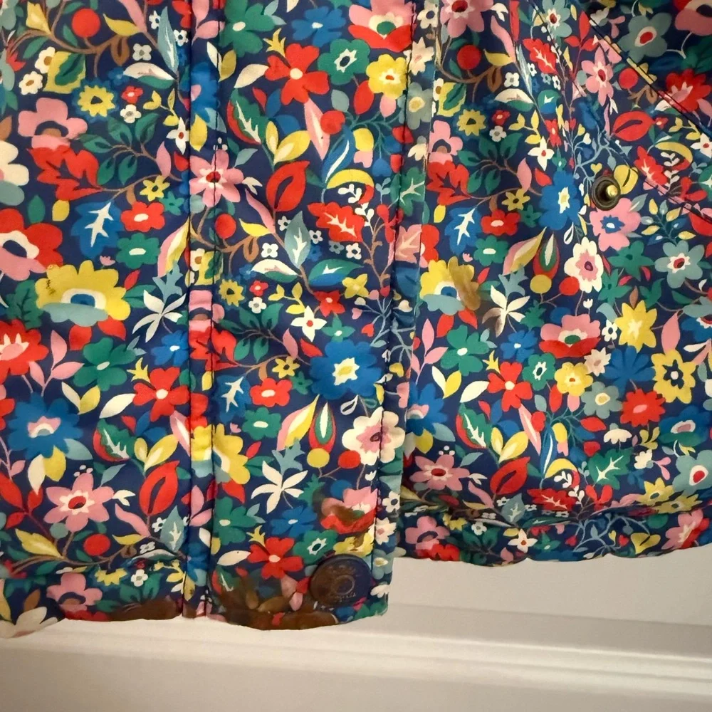 Mini Boden Multicolor Floral Puffer Jacket with Green Hood - Picture 3 of 3